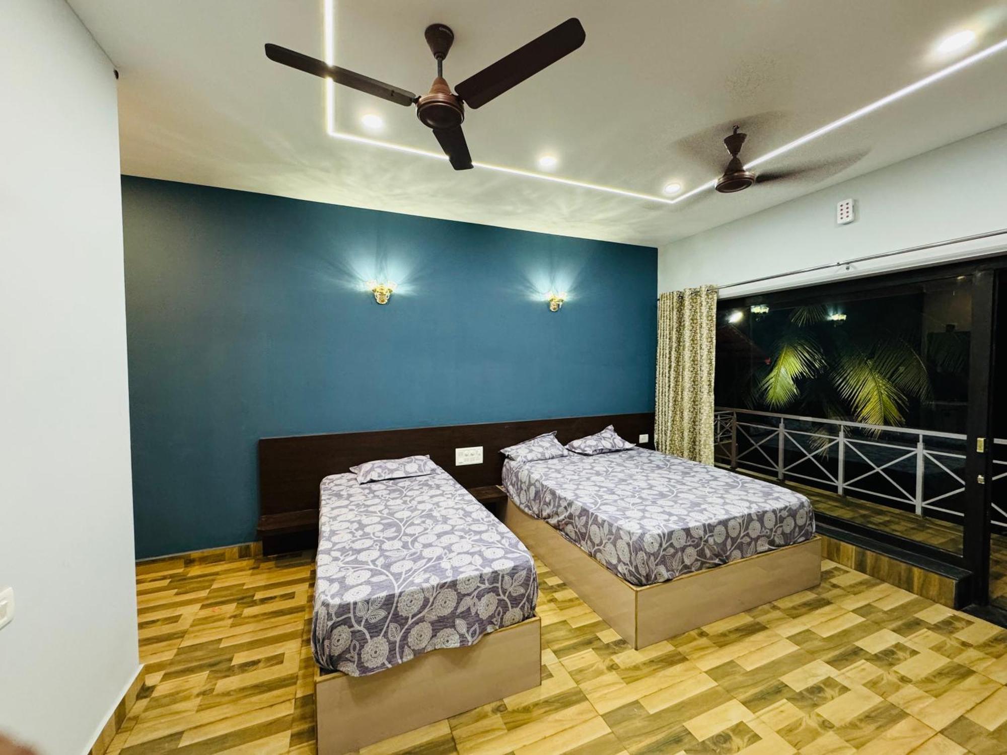 The Glasswater By The Backwater Homestay Kalyanpur ภายนอก รูปภาพ