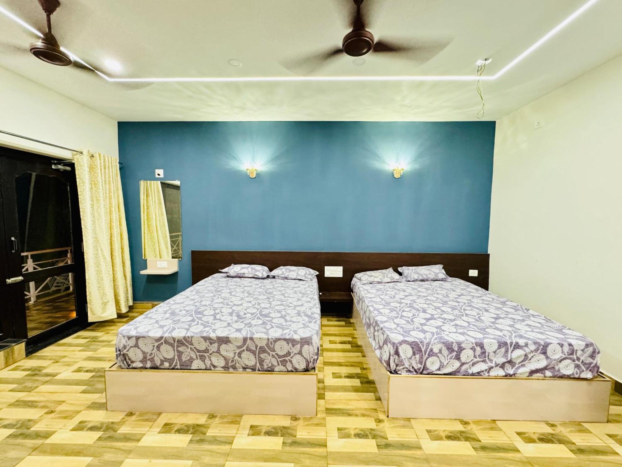 The Glasswater By The Backwater Homestay Kalyanpur ภายนอก รูปภาพ
