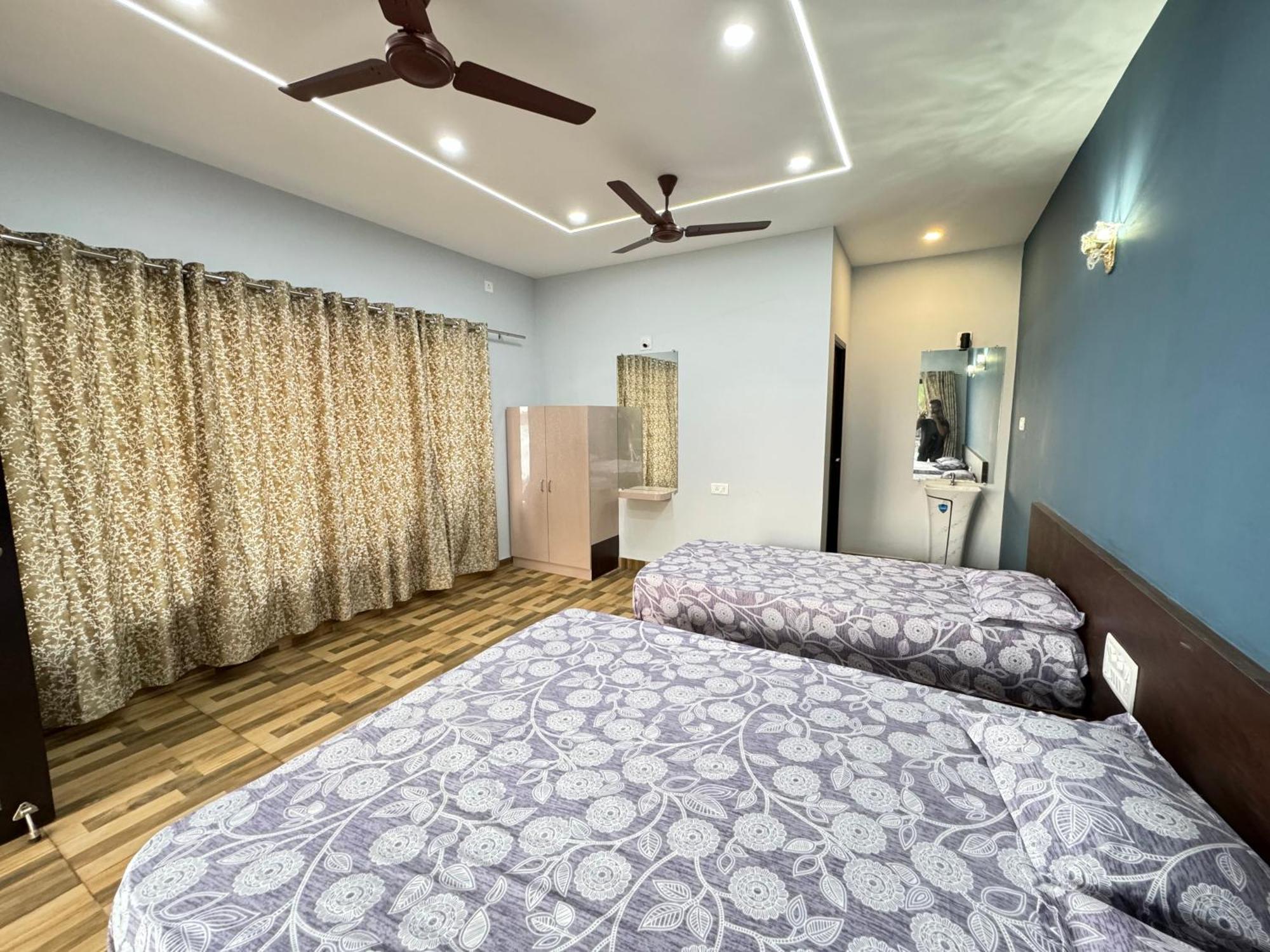 The Glasswater By The Backwater Homestay Kalyanpur ภายนอก รูปภาพ